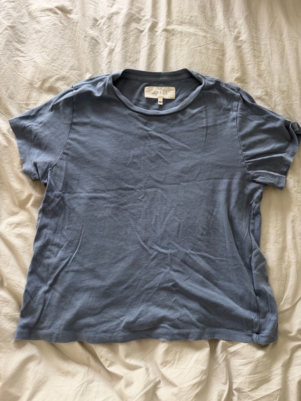 THE GREAT. Short Sleeve Tee in Dusty Blue